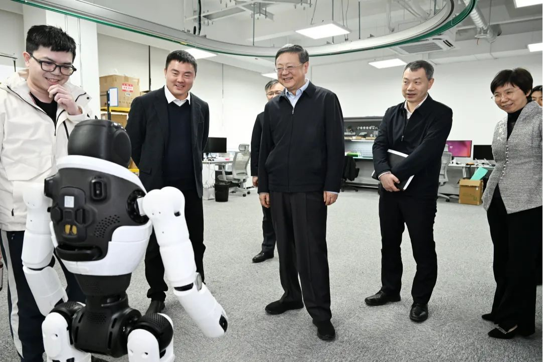 上海市委书记陈吉宁专题调研SS盛世集团机器人